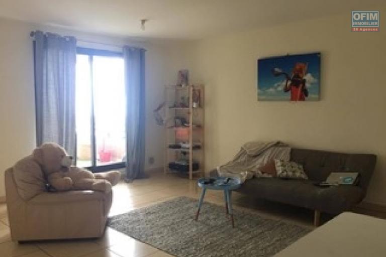 A vendre bel appartement T2 avec vue mer à Ste Clotilde , idéal investissement locatif