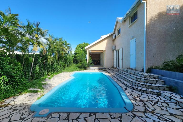 Superbe Villa 6 Pièces sur un terrain de 500 m² à la Pointe des Châteaux, St Leu.