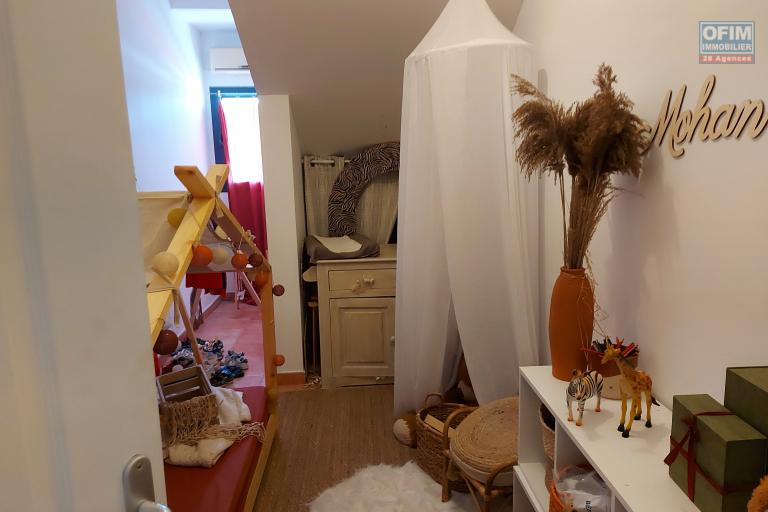 OFIM vous vend un joli T3 duplex de 81 m2