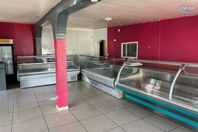 LOCAL COMMERCIAL 300M2