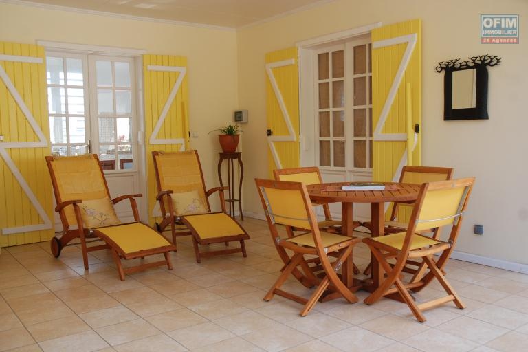 Splendide Propriété dans parc luxuriant 2 000 m² - LOT 2 : Varangue