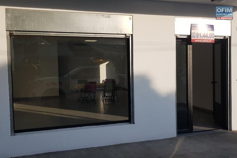 A louer local professionnel de 54,20m2 pignon sur rue passante