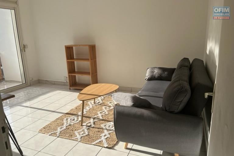 A louer appartement T2 meublé entièrement refait à neuf au coeur de Saint Denis - Résidence Leclerc