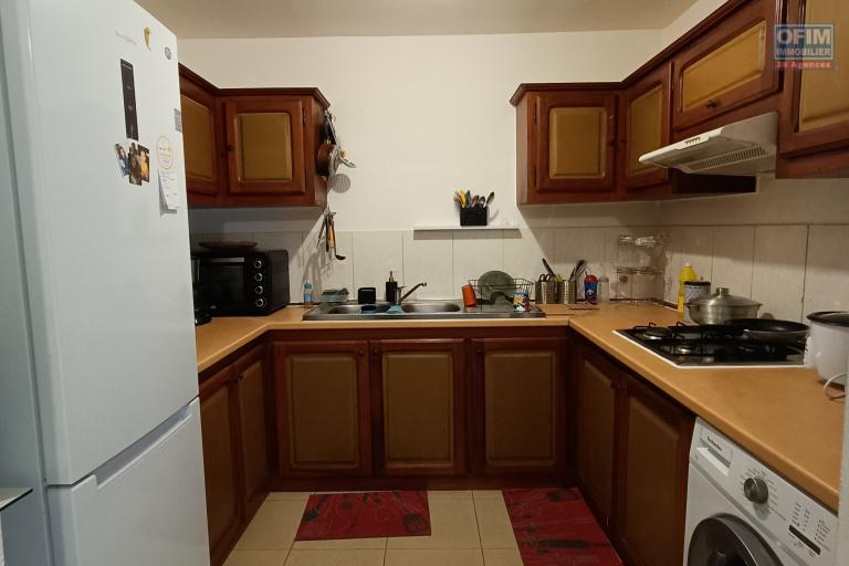 A vendre appartement T3 de 76 m2 avec varangue à Saint-Benoît (investissement locatif)