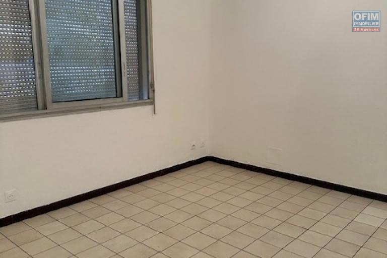 APPARTEMENT F2 Renové