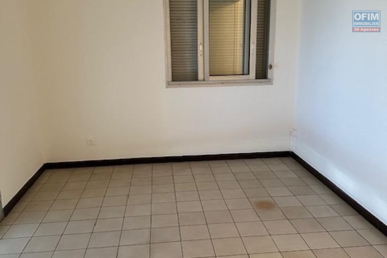 APPARTEMENT F2 Renové