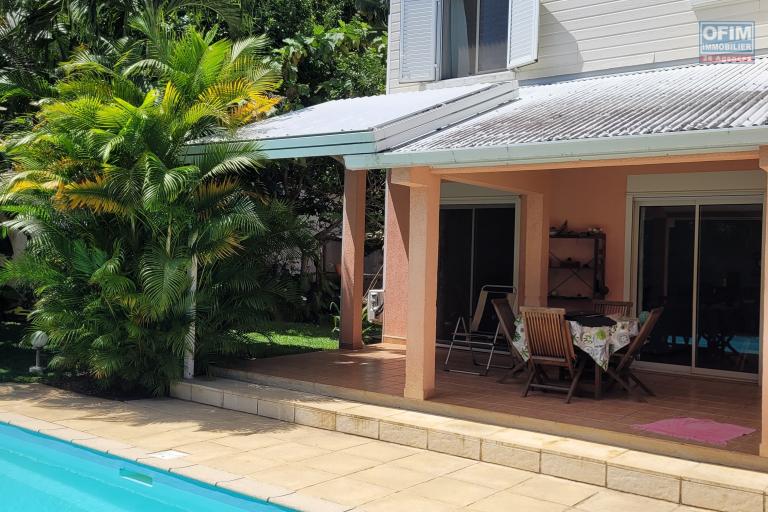 Magnifique Villa F5 165 m² Piscine RdC