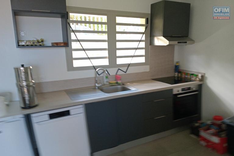 A LOUER APPARTEMENT F2 DE 57 M2 HABITABLE A ST LEU