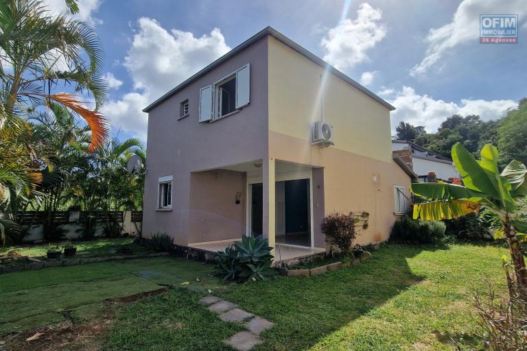 A VENDRE MAISON F4 PITON SAINT-LEU