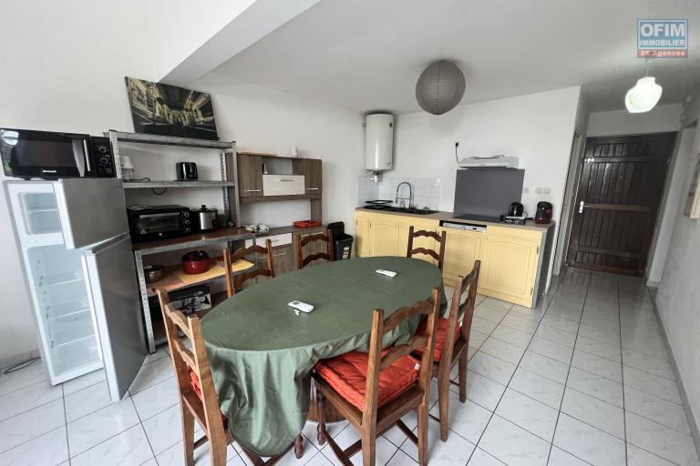 A Vendre Appartement F3 de 68 m2 Proche des Plages à la Saline Les Bains