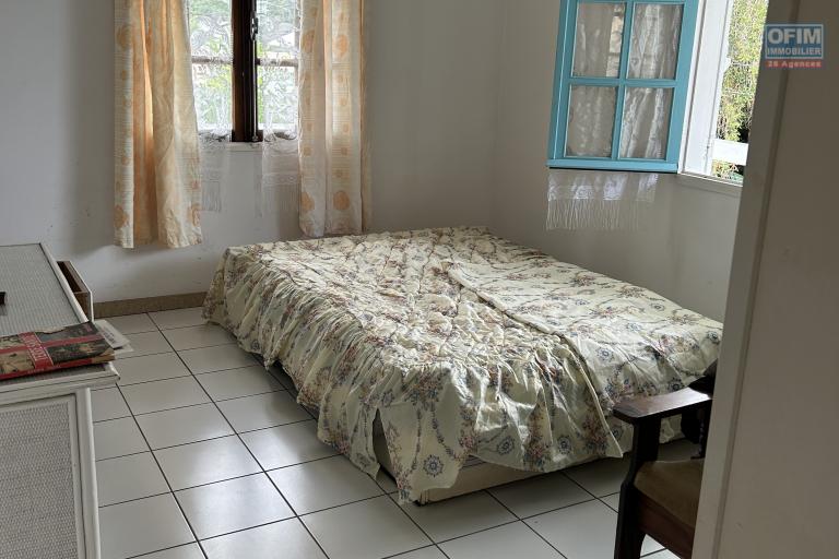 Maison type F4 de 112 m2 sur terrain de 800 m2 secteur Le Ruisseau