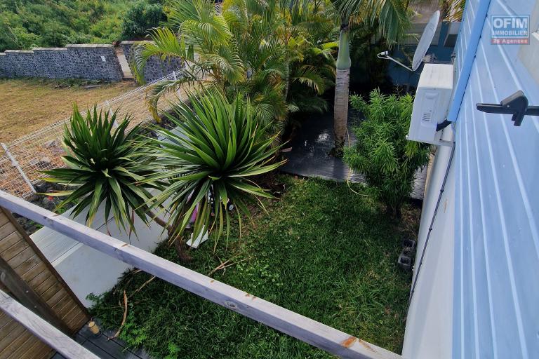 A VENDRE CHARMANTE VILLA F4 SAINT-LEU/LE PLATEAU