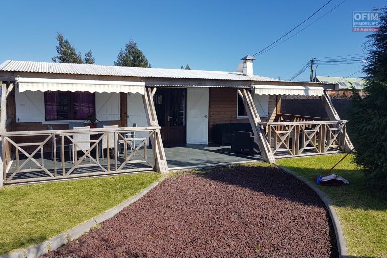 VILLA F4 MEUBLE