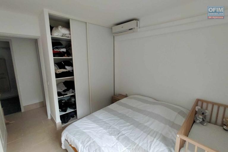 Superbe appartement 2 chambres avec jardinet au centre ville de l'Entre Deux