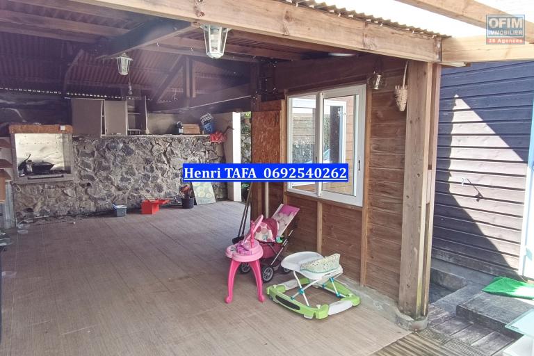 Villa F3/F4 de 120 m2, jardin - cuisine extérieure