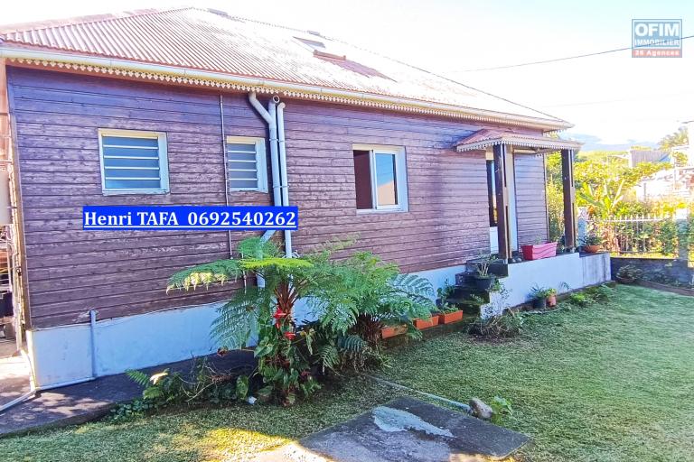Villa F3/F4 de 120 m2, jardin - Façade Sud