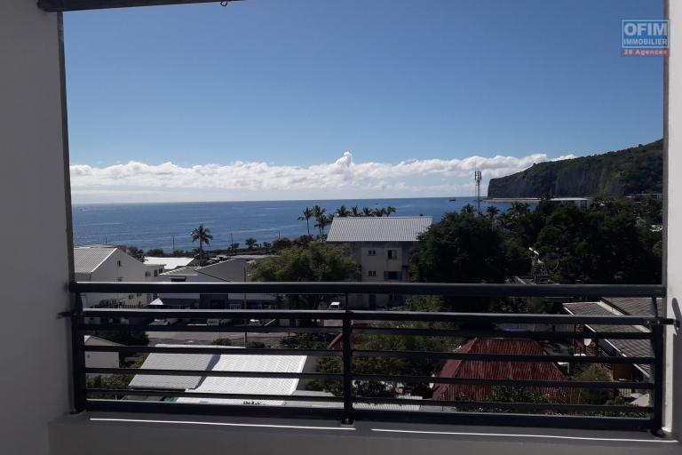 A louer appartement T3 avec vue mer centre ville de la Possession