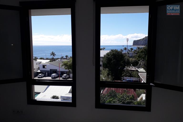 A louer appartement T3 avec vue mer centre ville de la Possession