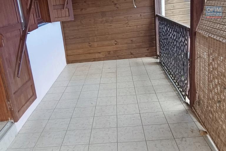 Maison F3 de 98 m2, garage - Terrasse avant Sud