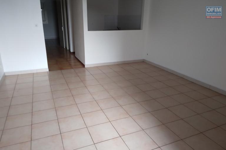 A LOUER Appartement de type T2 à RAVINE DES CABRIS