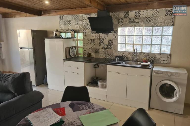 A louer charmant appartement neuf MEUBLE de type F2 Grand Bois  St Pierre