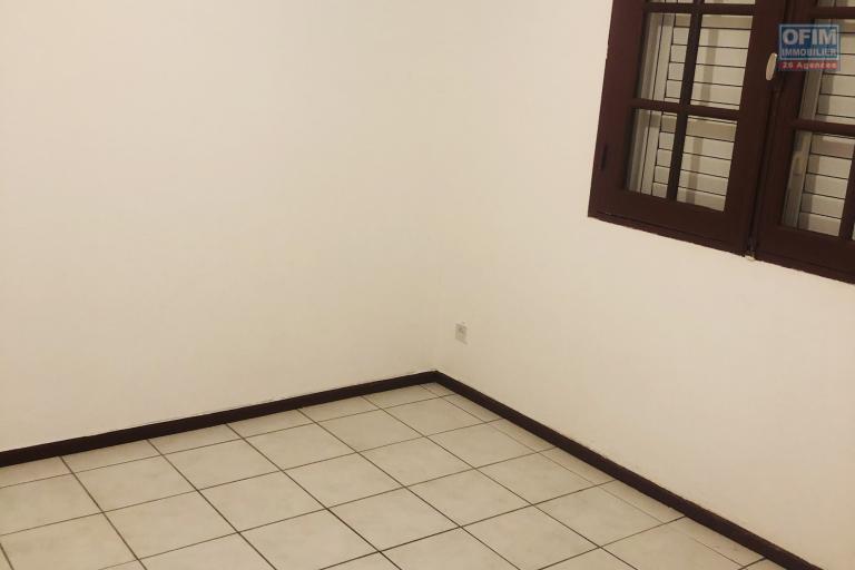A louer maison de type 4/5 à la grande montée