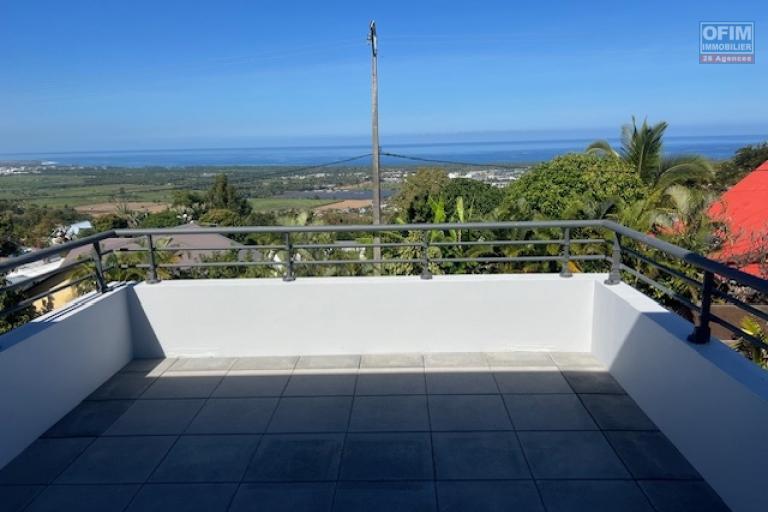 A Louer Villa neuve de type F4 avec une belle vue