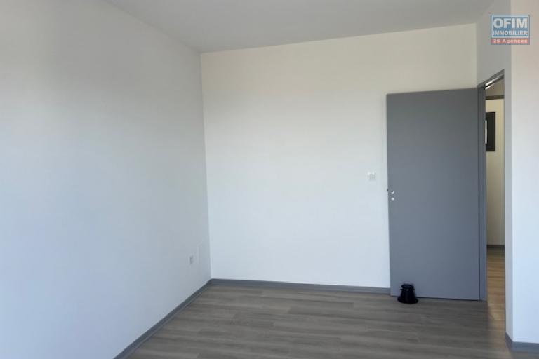 A Louer Villa neuve de type F4 avec une belle vue