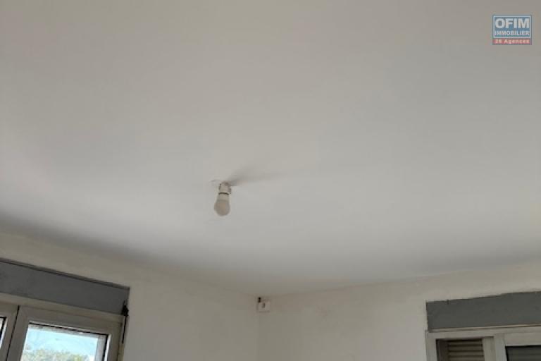 APPARTEMENT F2 Renové
