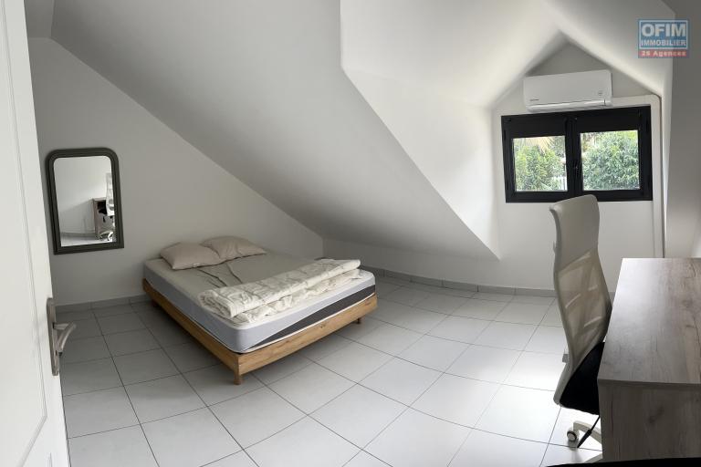 A vendre à Saint Louis secteur recherché charmante maison F4 de 100 m2 avec piscine
