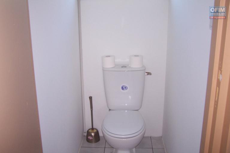 A louer jolie villa de type F4 d'environ 72 m² sur un terrain d'environ 400 m² le Tampon Bras Creux