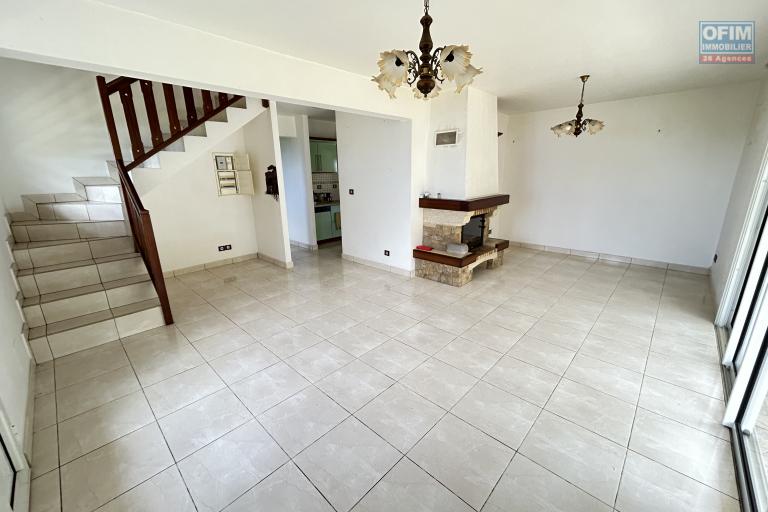 Belle maison indépendante F4 sur terrain de 550 m2 au Tévelave