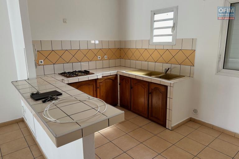 A vendre immeuble de 4 logements T3 proche du centre ville de Saint-André