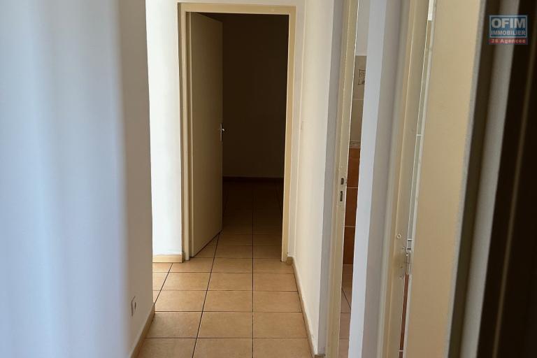 A vendre à Saint-André immeuble de 4 logements T3 proche du centre ville