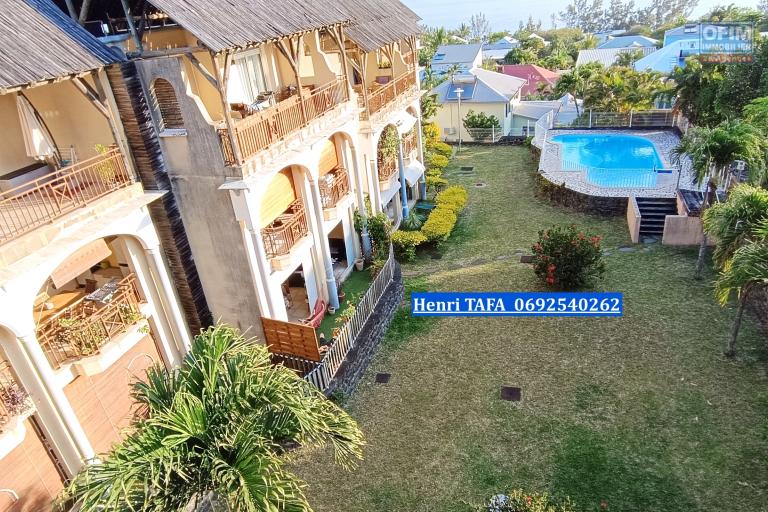 Apptmt T3 de 65 m2, piscine, vue mer