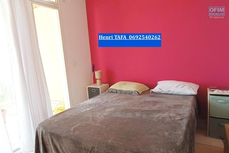 Apptmt T3 de 65 m2, piscine, vue mer - Chambre 1