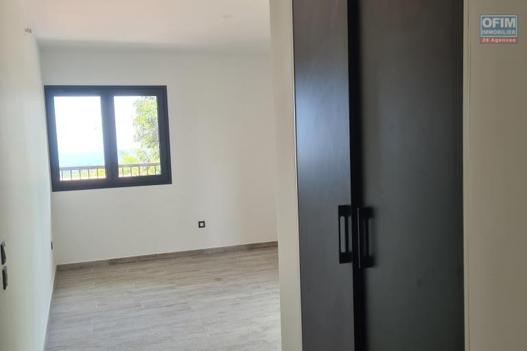 A louer joli studio d'environ 24 m² proche de l'université le Tampon