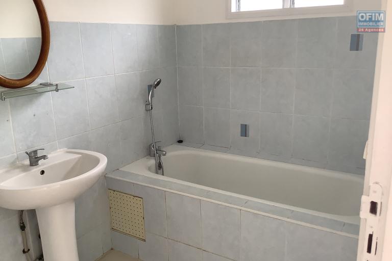 a louer appartement a la rivière saint louis