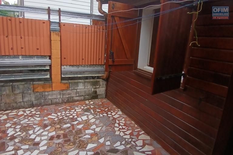 A SAISIR // VENTE Maison à étage de type F4 à 226 000 euros à Saint-Paul!!