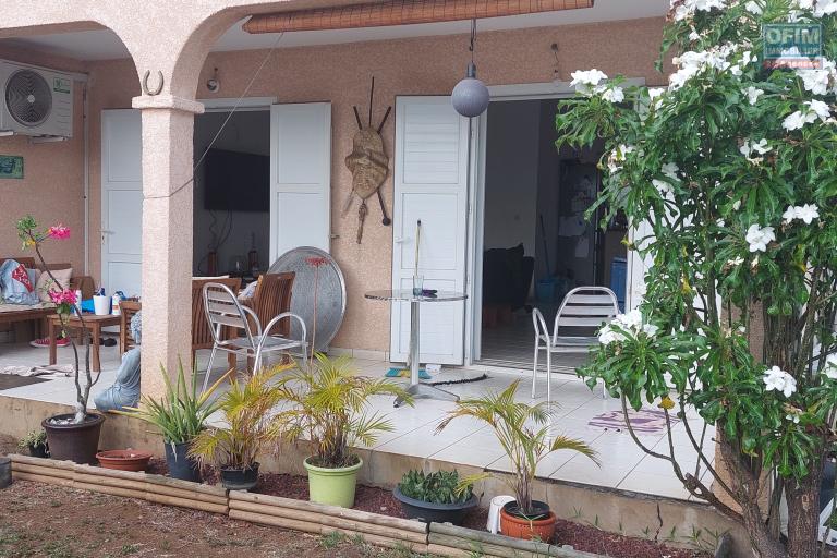 A louer villa de type F4 à Saint Leu Pointe des Châteaux