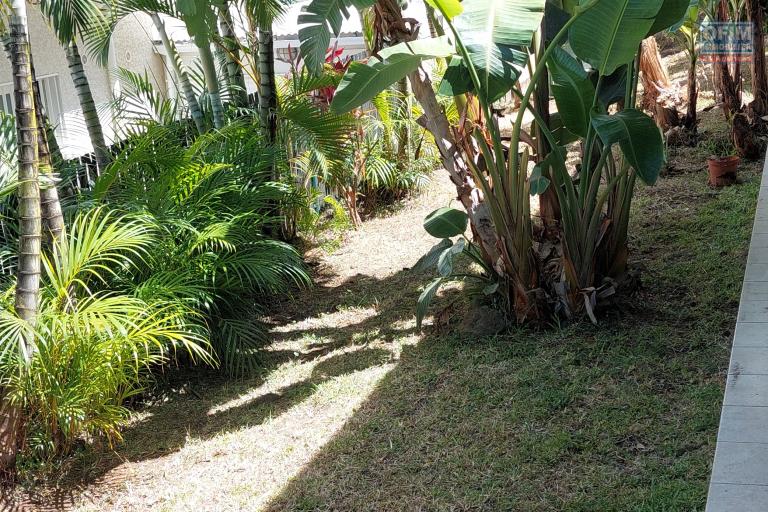A louer à Saint Joseph secteur de Manapany les Bains villa F5 avec piscine dans un lotissement calme - A-louer-villa-Jardin