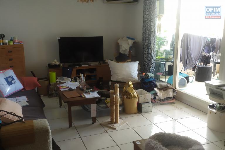 A LOUER APPARTEMENT F3 DE 77.40 M2 DE SURFACE HABITABLE AVEC VUE MER DANS UNE RESIDENCE AVEC PISCINE A MONTROQUEFEUIL