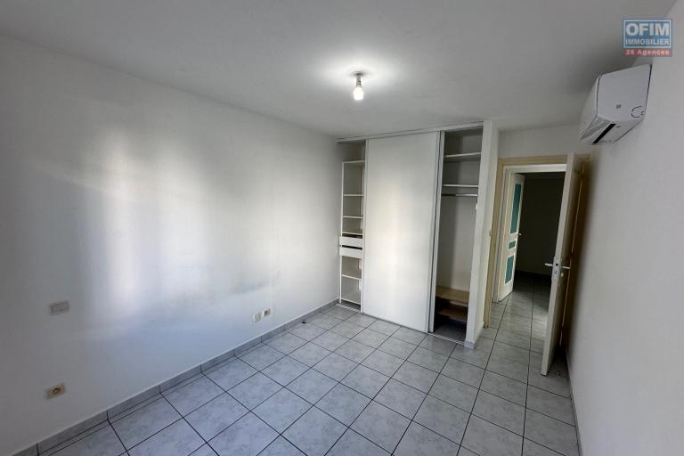 A louer au RDC un bel Appartement de type F2 dans Résidence sécurisée à Cambuston