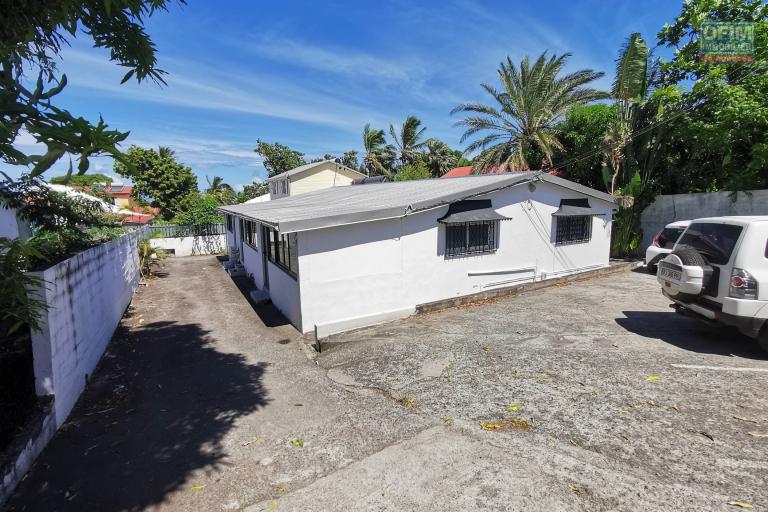 Ensemble immobilier composé de 5 Appartements Ligne Paradis Saint Pierre