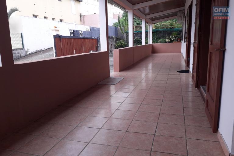 A louer villa F4/5 sur les hauteurs de la Possession ( Pichette )