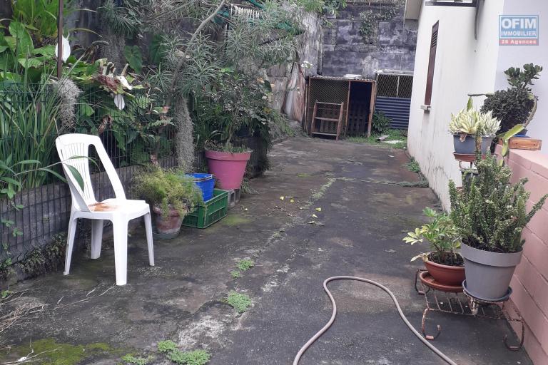 A louer villa F4/5 sur les hauteurs de la Possession ( Pichette )