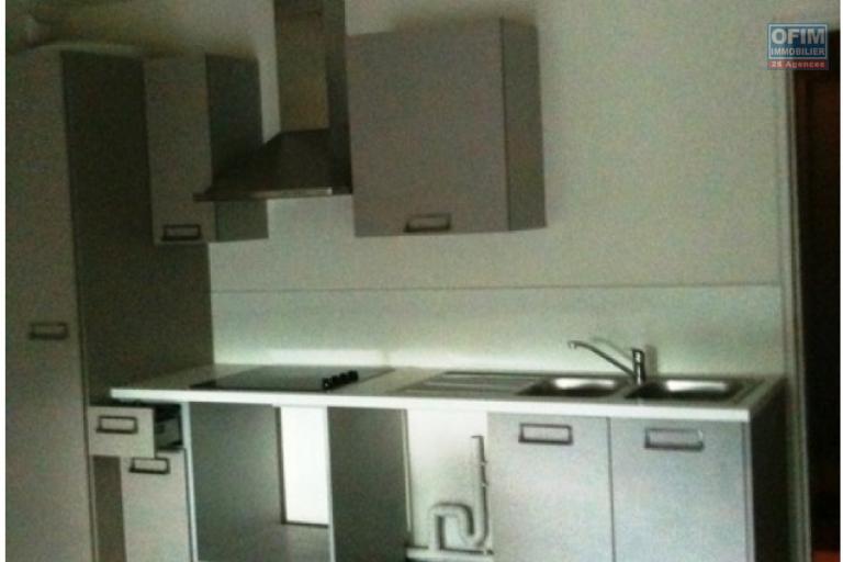 A vendre T3 à Ste Clotilde proche toutes commodités