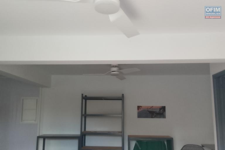 A LOUER T2 MEUBLE A LA GRANDE MONTEE