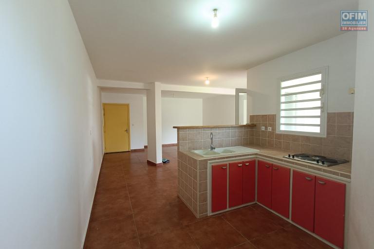 A Vendre T3 de 68m2 + 2 Varangues et 2 Parkings