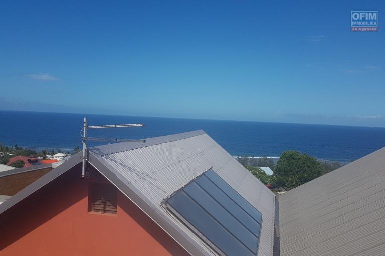 A louer maison F4  moderne en duplex dans le lotissement des Pêcheurs à Saint Leu